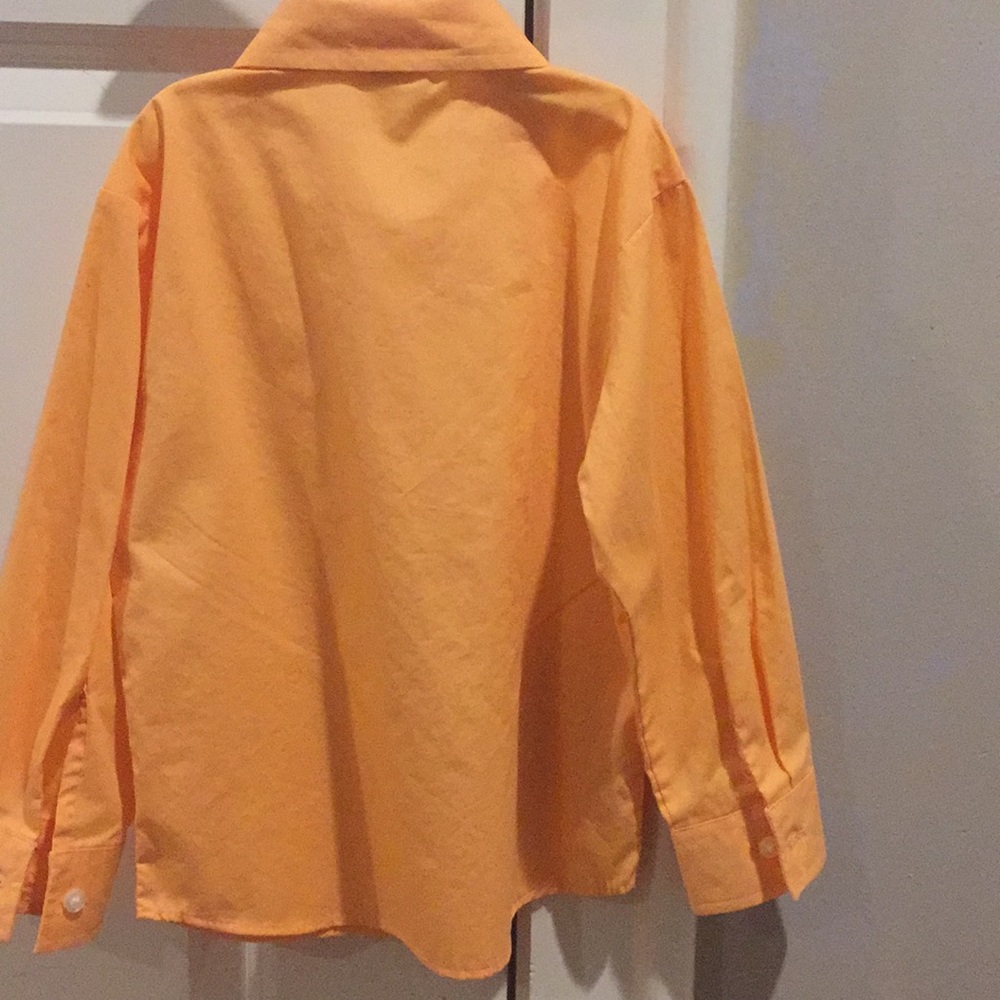 Shirt - Picture 2 of 5